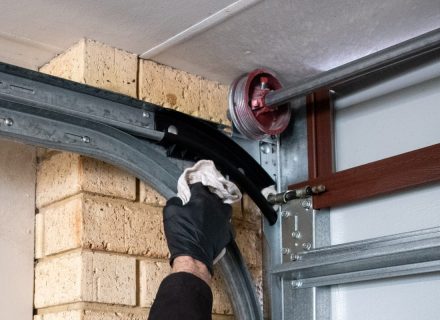 Garage-door-maintenance-Checklist-min-1 Garage-door-maintenance-Checklist-min-1